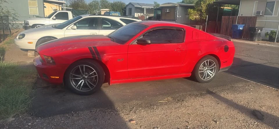 2012 Ford S197 Mustang - Image 2 of 2