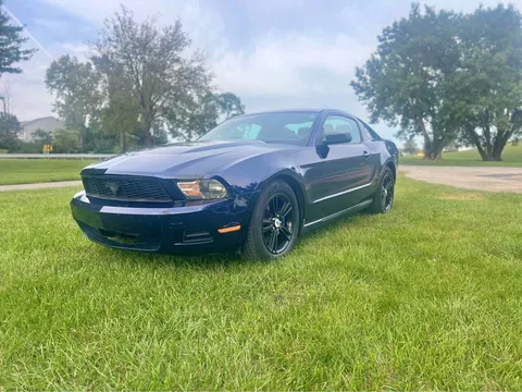 2012 Ford Mustang V6 Coupe 2D