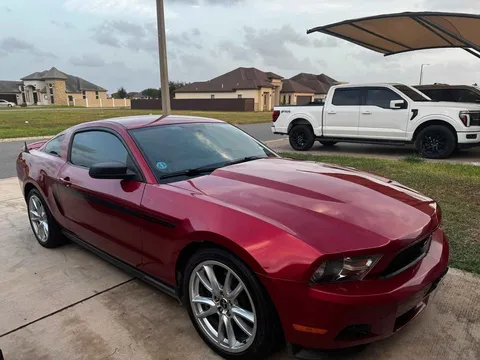 2012 Ford Mustang V6 Coupe 2D