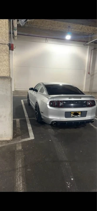 2012 Ford S197 Mustang - Image 3 of 4