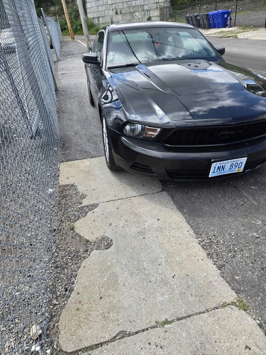 2012 Ford S197 Mustang - Image 4 of 8