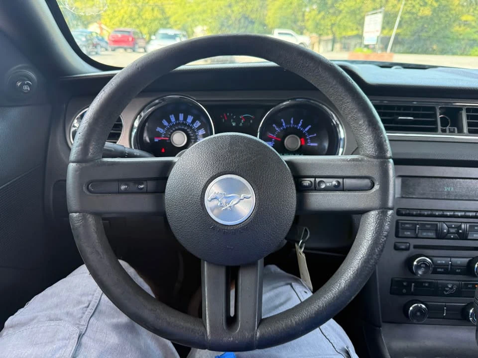 2012 Ford S197 Mustang - Image 16 of 19