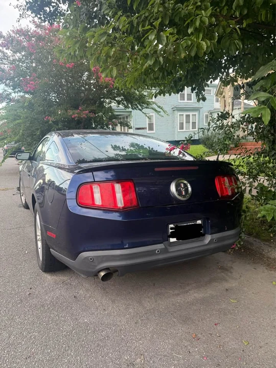 2012 Ford S197 Mustang - Image 2 of 6