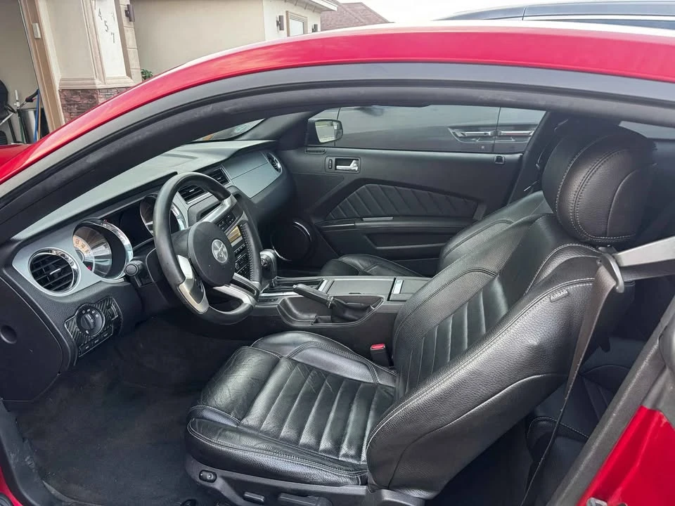 2012 Ford S197 Mustang - Image 10 of 14