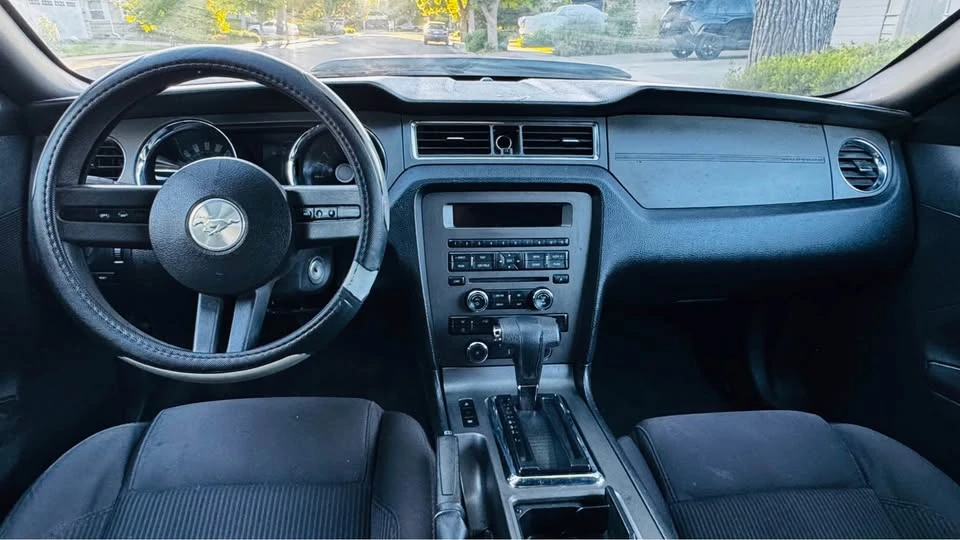 2012 Ford S197 Mustang - Image 6 of 9