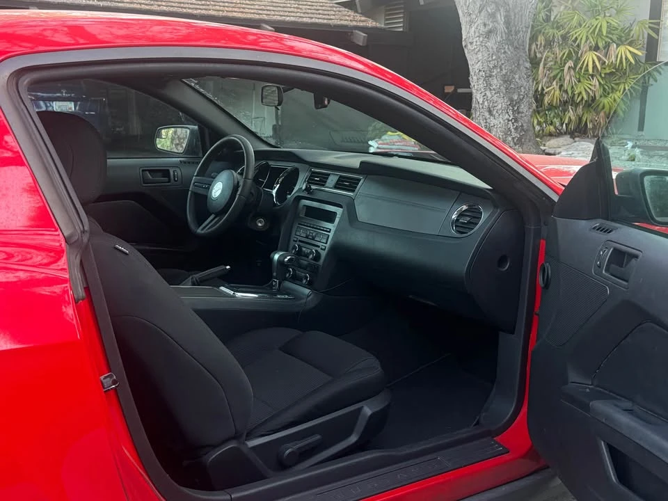2012 Ford S197 Mustang - Image 5 of 19