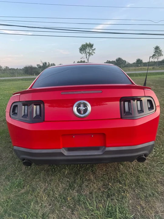 2012 Ford S197 Mustang - Image 6 of 11
