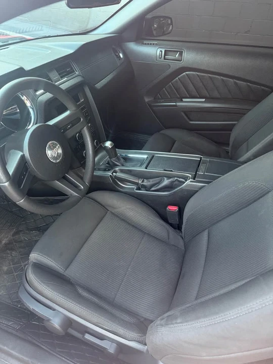 2012 Ford S197 Mustang - Image 2 of 11