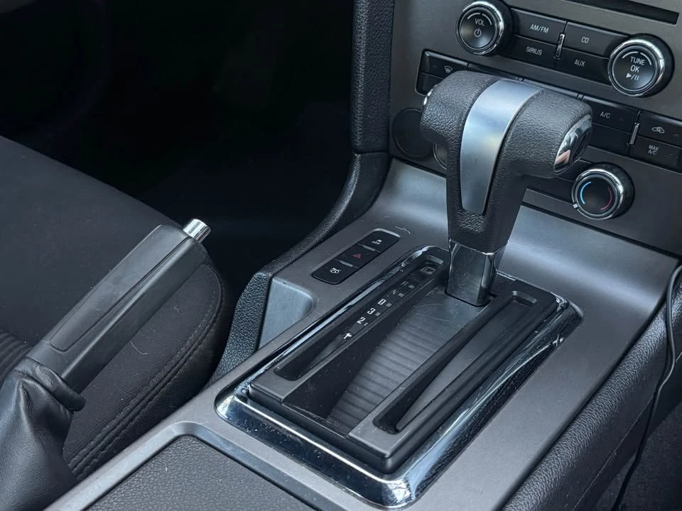 2012 Ford S197 Mustang - Image 10 of 19