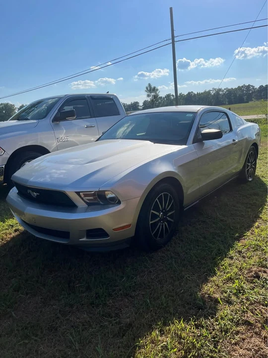 2012 Ford S197 Mustang - Image 2 of 9