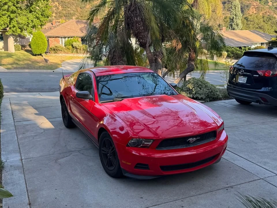 2012 Ford S197 Mustang - Image 2 of 19