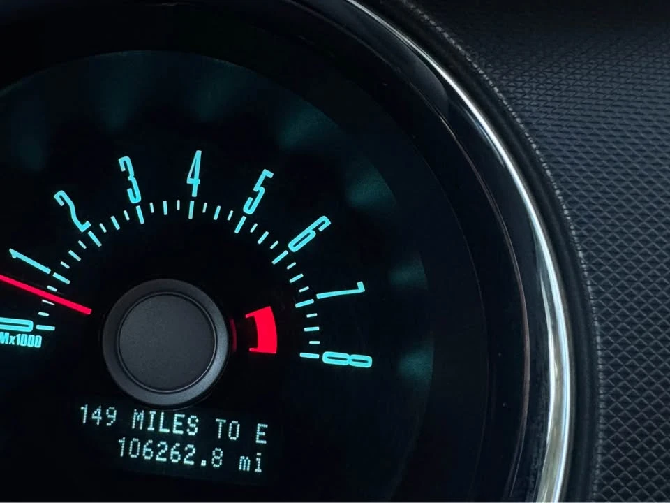 2012 Ford S197 Mustang - Image 16 of 19