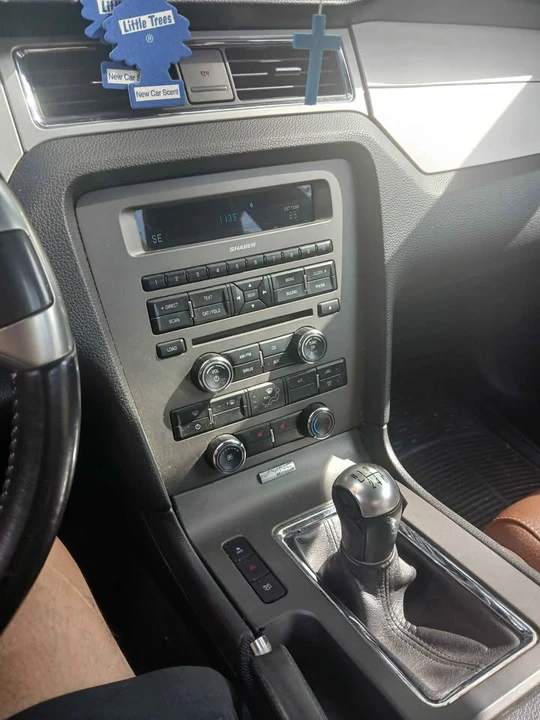 2012 Ford S197 Mustang - Image 3 of 8