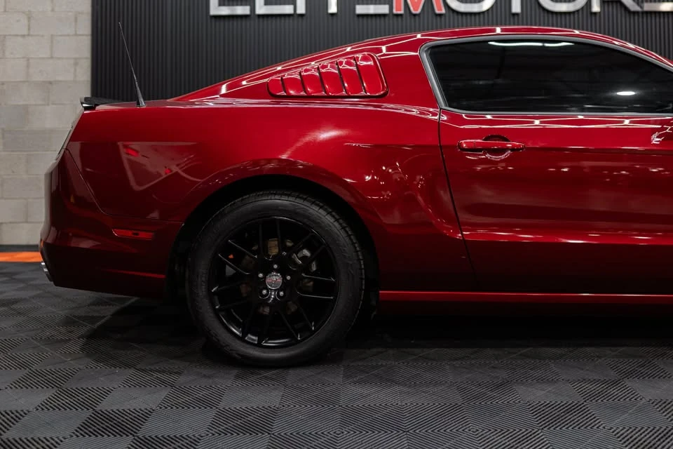 2012 Ford S197 Mustang - Image 8 of 20