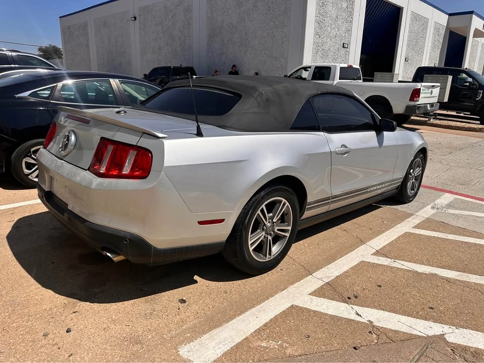 2012 Ford S197 Mustang - Image 4 of 13
