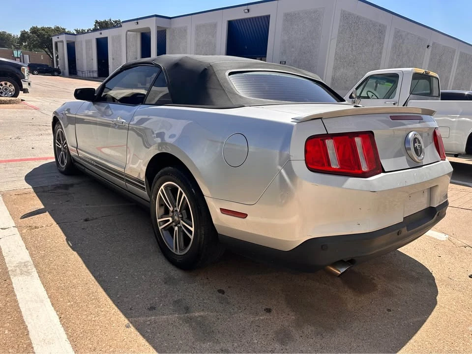 2012 Ford S197 Mustang - Image 6 of 13
