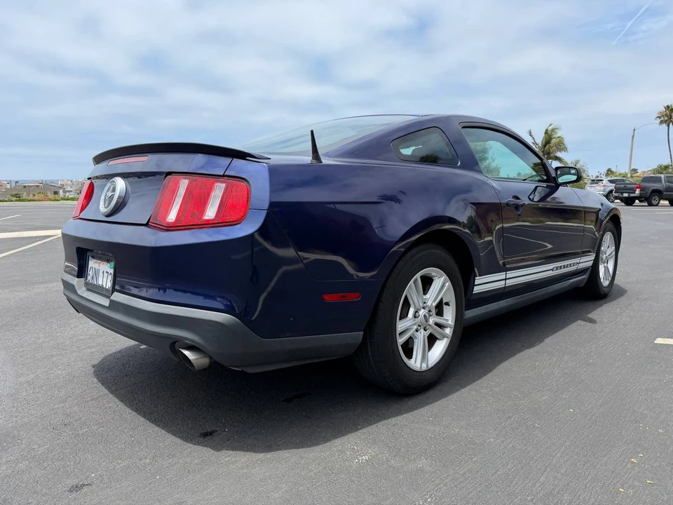 2012 Ford S197 Mustang - Image 5 of 16