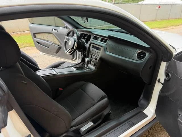 2012 Ford S197 Mustang - Image 7 of 8