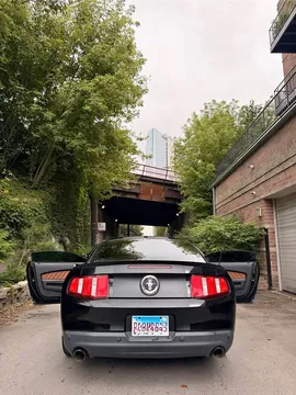 2012 Ford Mustang V6