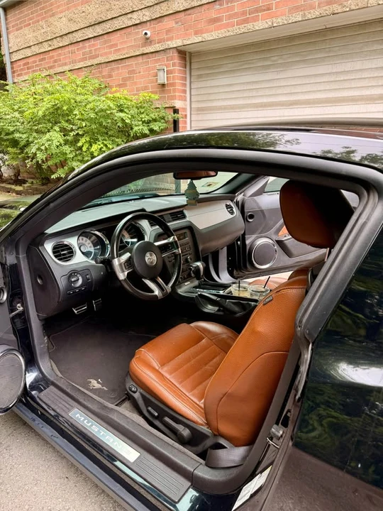 2012 Ford S197 Mustang - Image 3 of 8