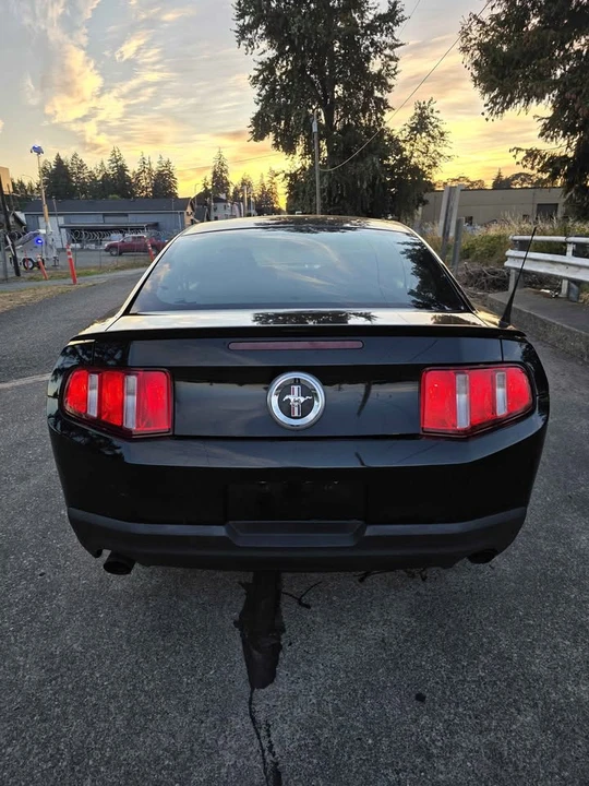 2012 Ford S197 Mustang - Image 4 of 11
