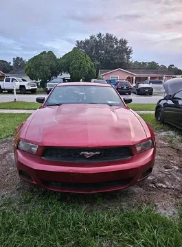 2012 Ford Mustang V6