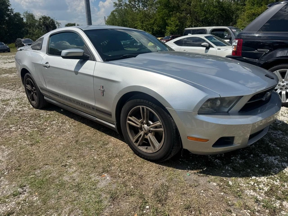 2012 Ford S197 Mustang - Image 4 of 7