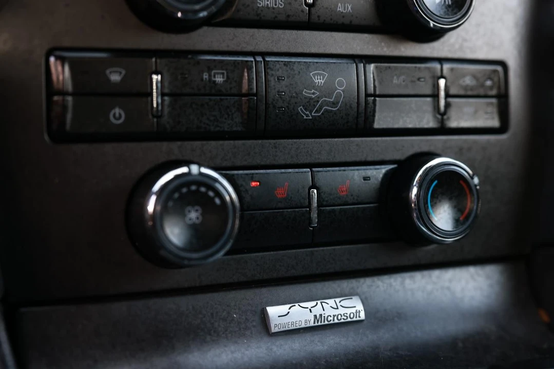 2012 Ford S197 Mustang - Image 28 of 31