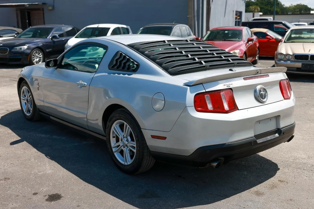2012 Ford S197 Mustang - Image 5 of 31