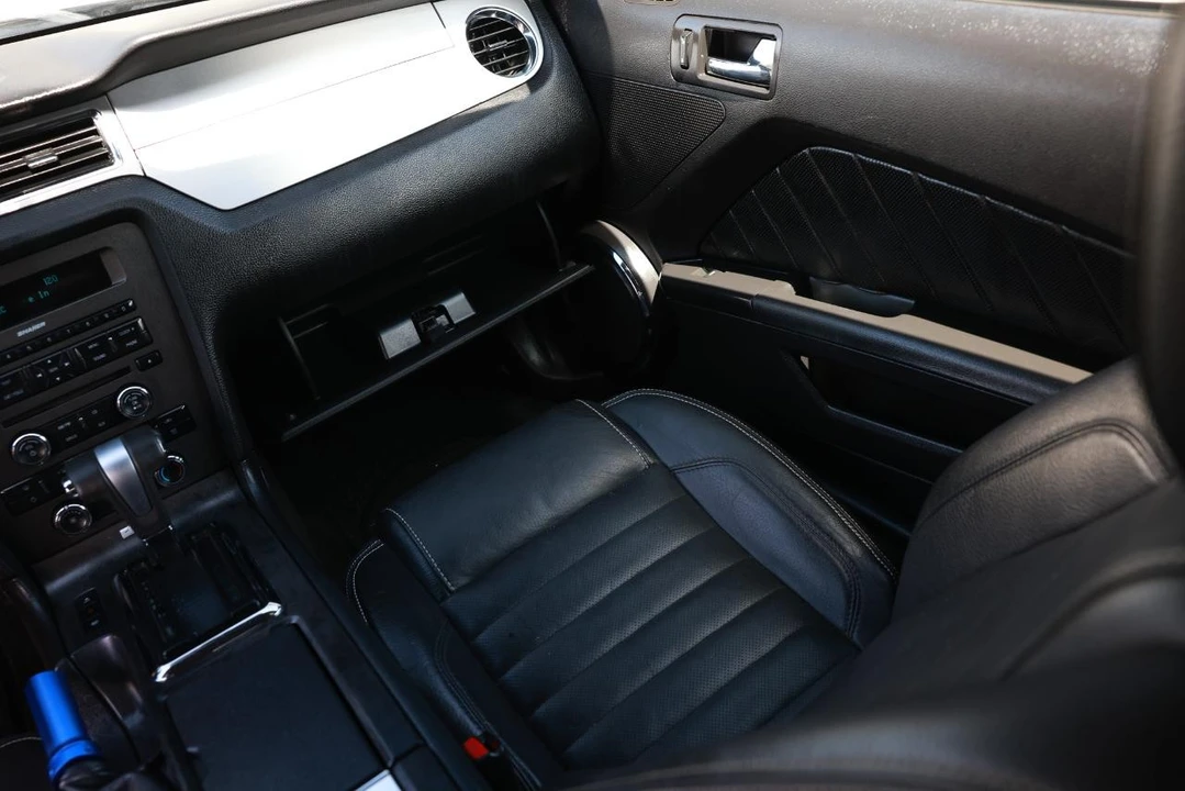 2012 Ford S197 Mustang - Image 22 of 31