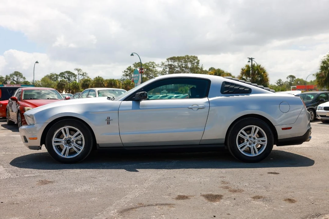 2012 Ford S197 Mustang - Image 3 of 31
