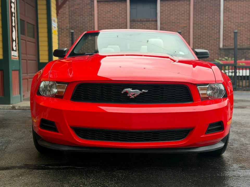 2012 Ford S197 Mustang - Image 16 of 31