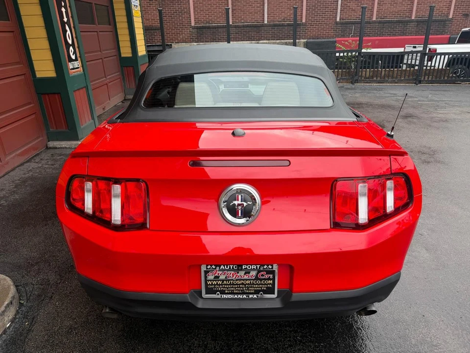 2012 Ford S197 Mustang - Image 7 of 31