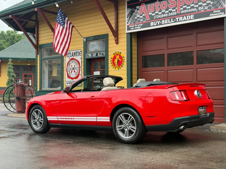 2012 Ford S197 Mustang - Image 15 of 31