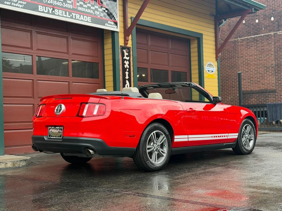 2012 Ford S197 Mustang - Image 11 of 31