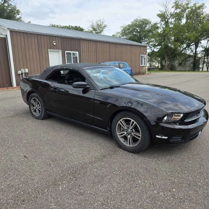 2012 Ford S197 Mustang - Image 7 of 9