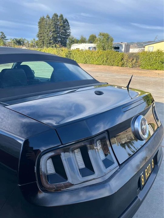 2012 Ford S197 Mustang - Image 10 of 11