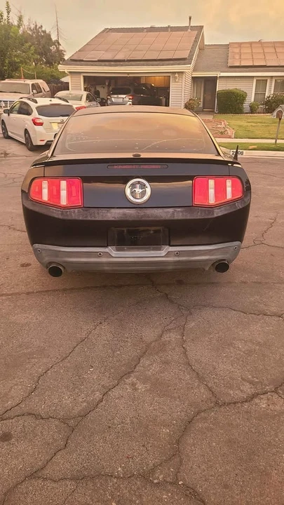 2012 Ford S197 Mustang - Image 4 of 7