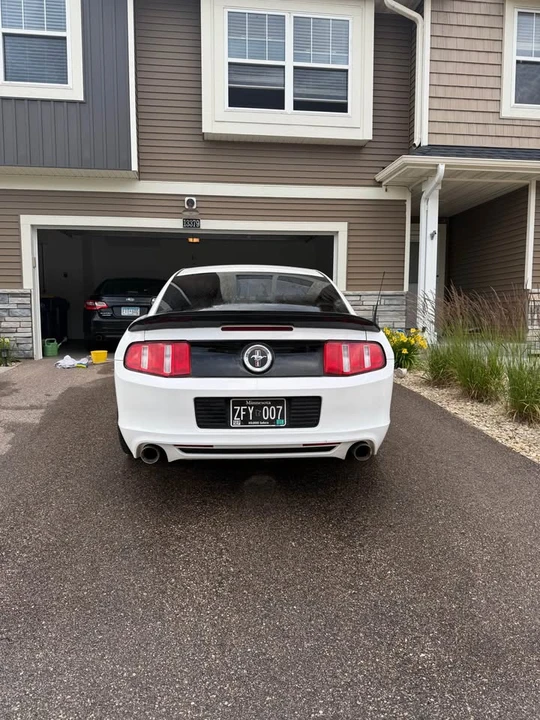 2012 Ford S197 Mustang - Image 2 of 17