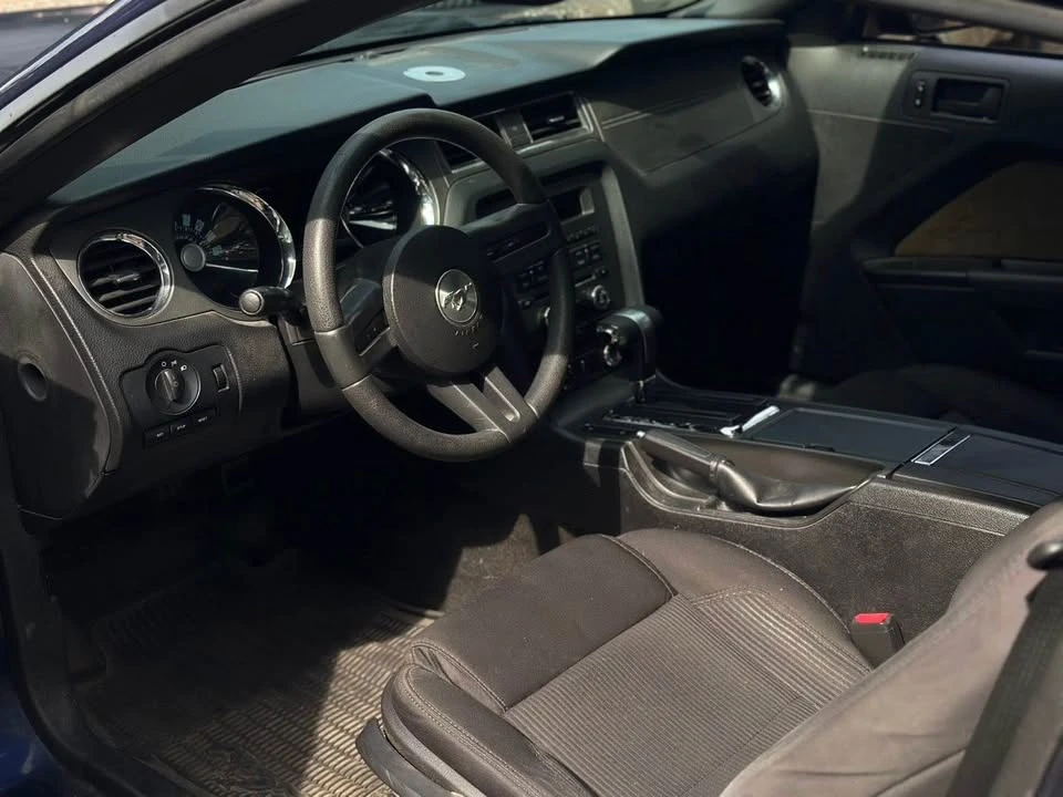2012 Ford S197 Mustang - Image 8 of 18