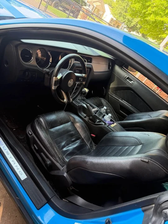 2012 Ford S197 Mustang - Image 4 of 8