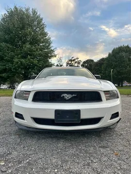 2012 Ford Mustang V6 Premium Coupe 2D