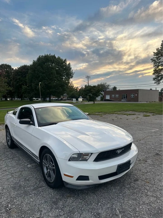 2012 Ford S197 Mustang - Image 9 of 20