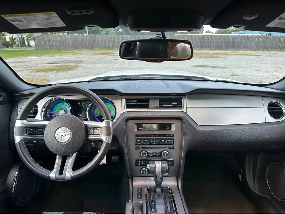 2012 Ford S197 Mustang - Image 11 of 20