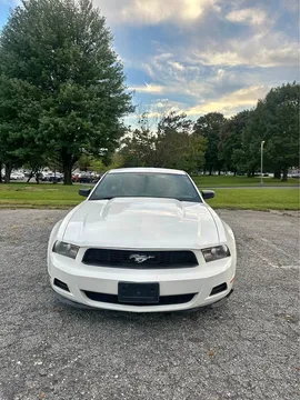 2012 Ford Mustang V6 Premium Coupe 2D