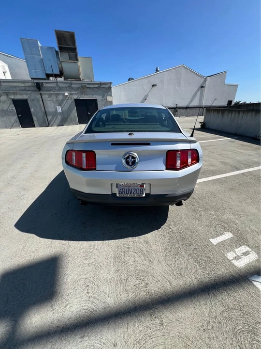 2012 Ford S197 Mustang - Image 6 of 17
