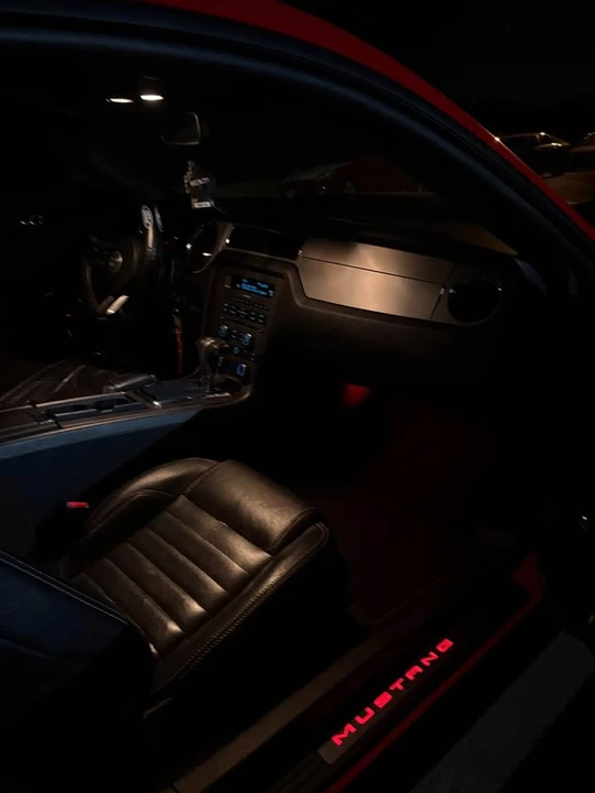 2012 Ford S197 Mustang - Image 7 of 10