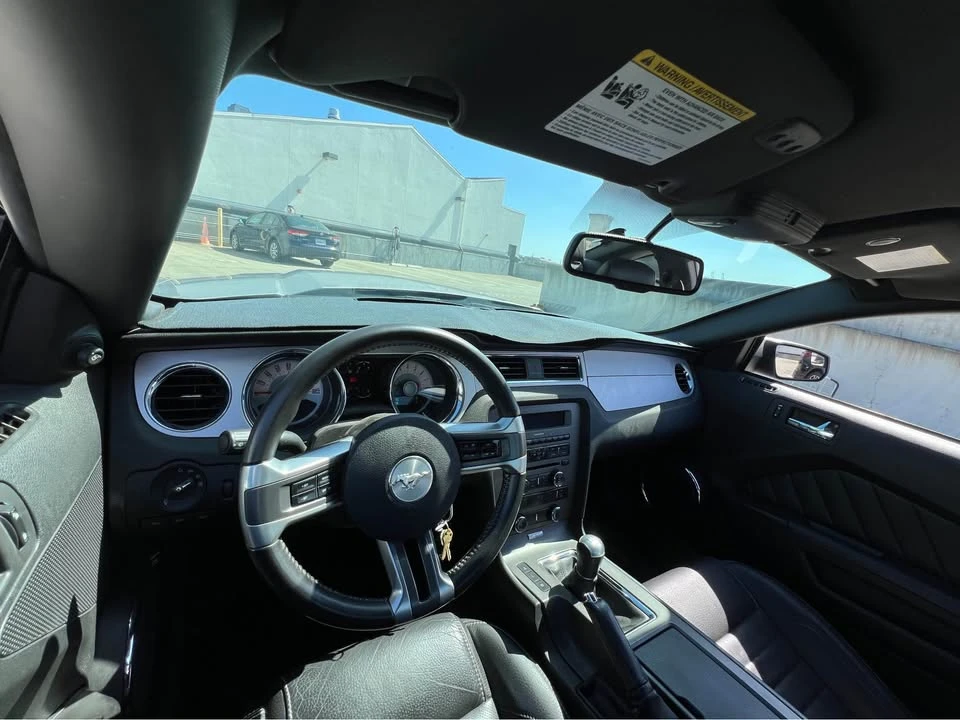 2012 Ford S197 Mustang - Image 11 of 17