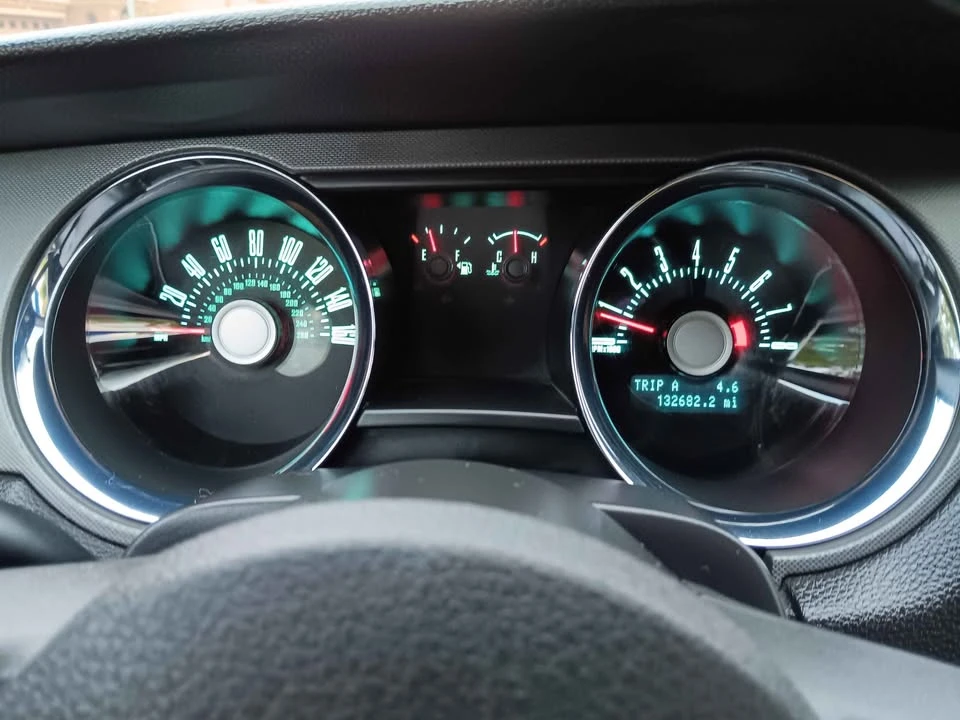 2012 Ford S197 Mustang - Image 14 of 18