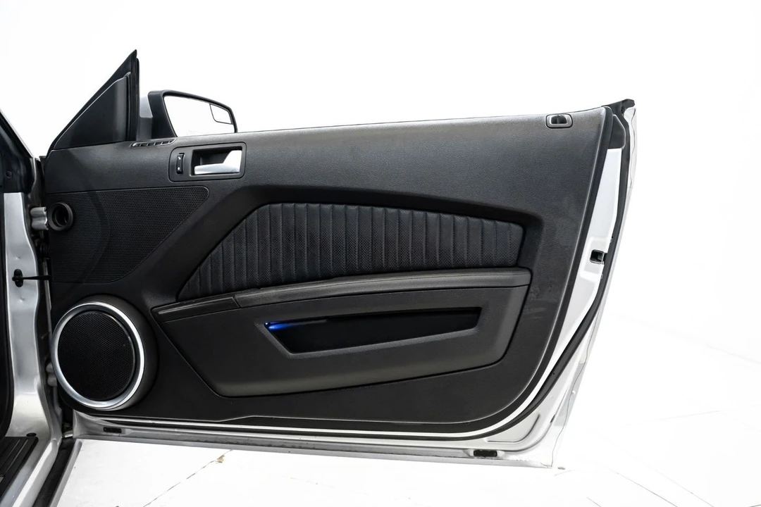 2012 Ford S197 Mustang - Image 24 of 31